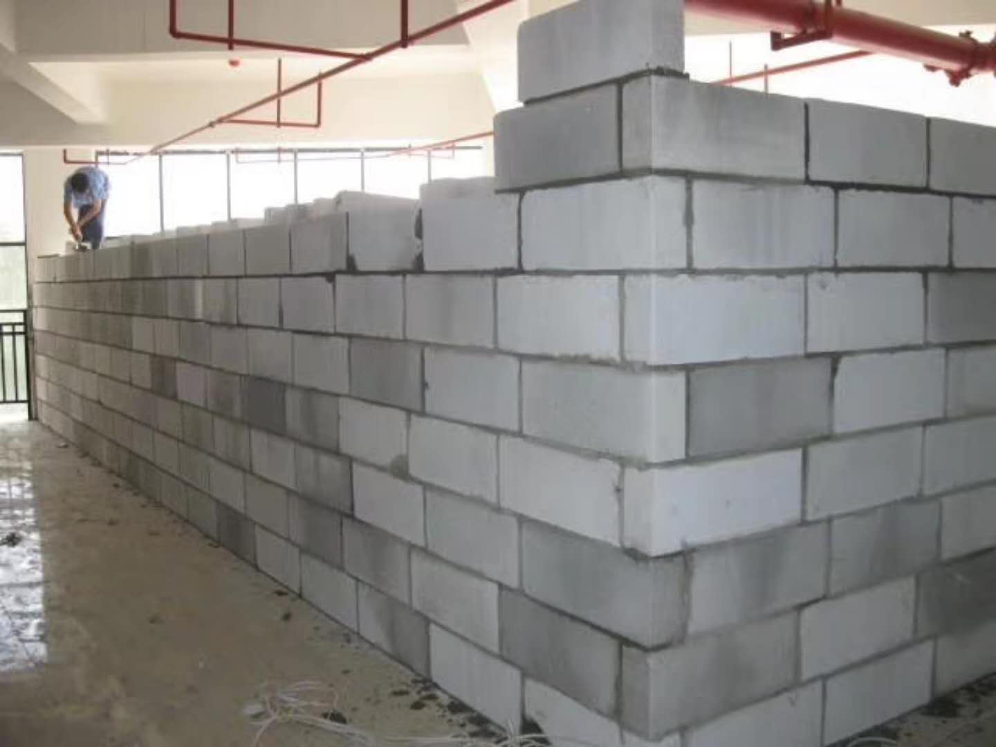 怀集蒸压加气混凝土砌块承重墙静力和抗震性能的研究